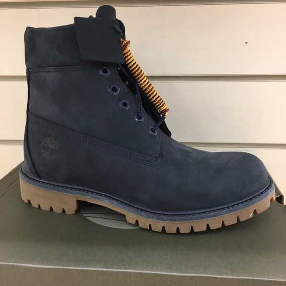 dark blue timbs